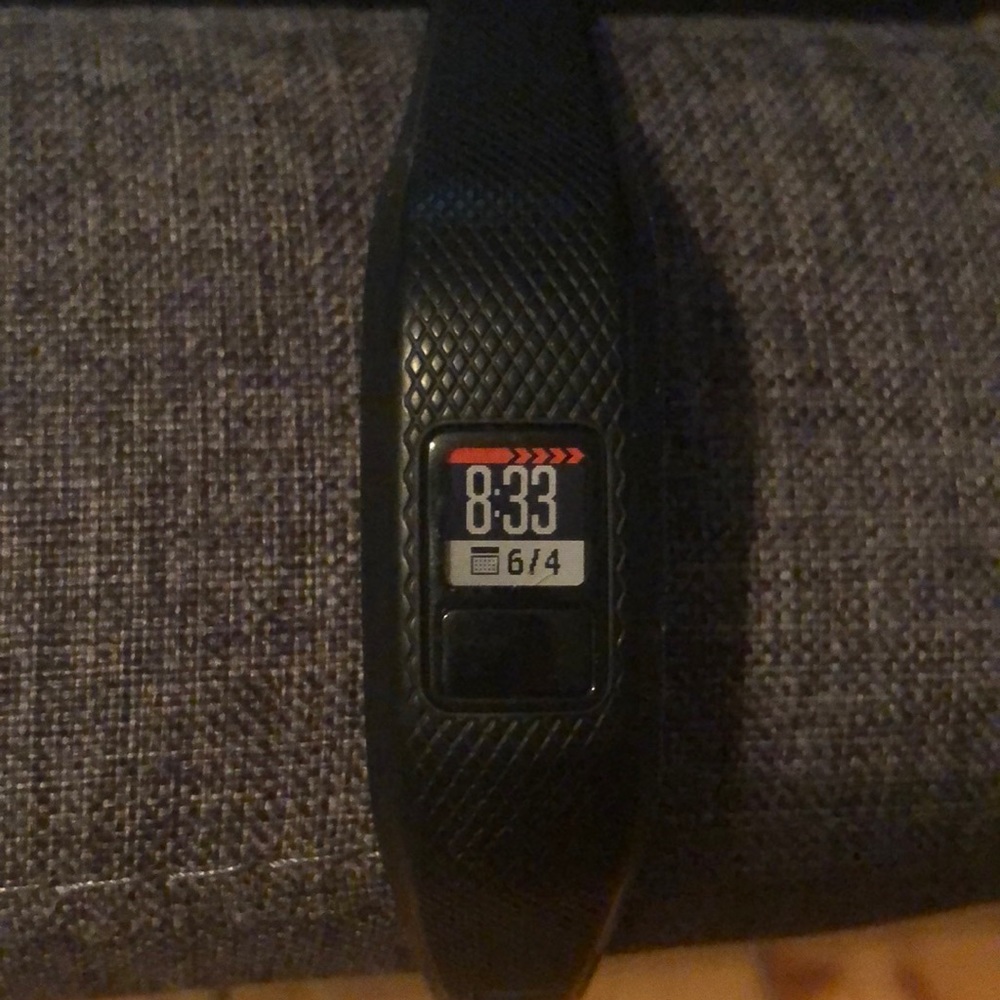 Garmin vivifit 3 works perfect smart watch
